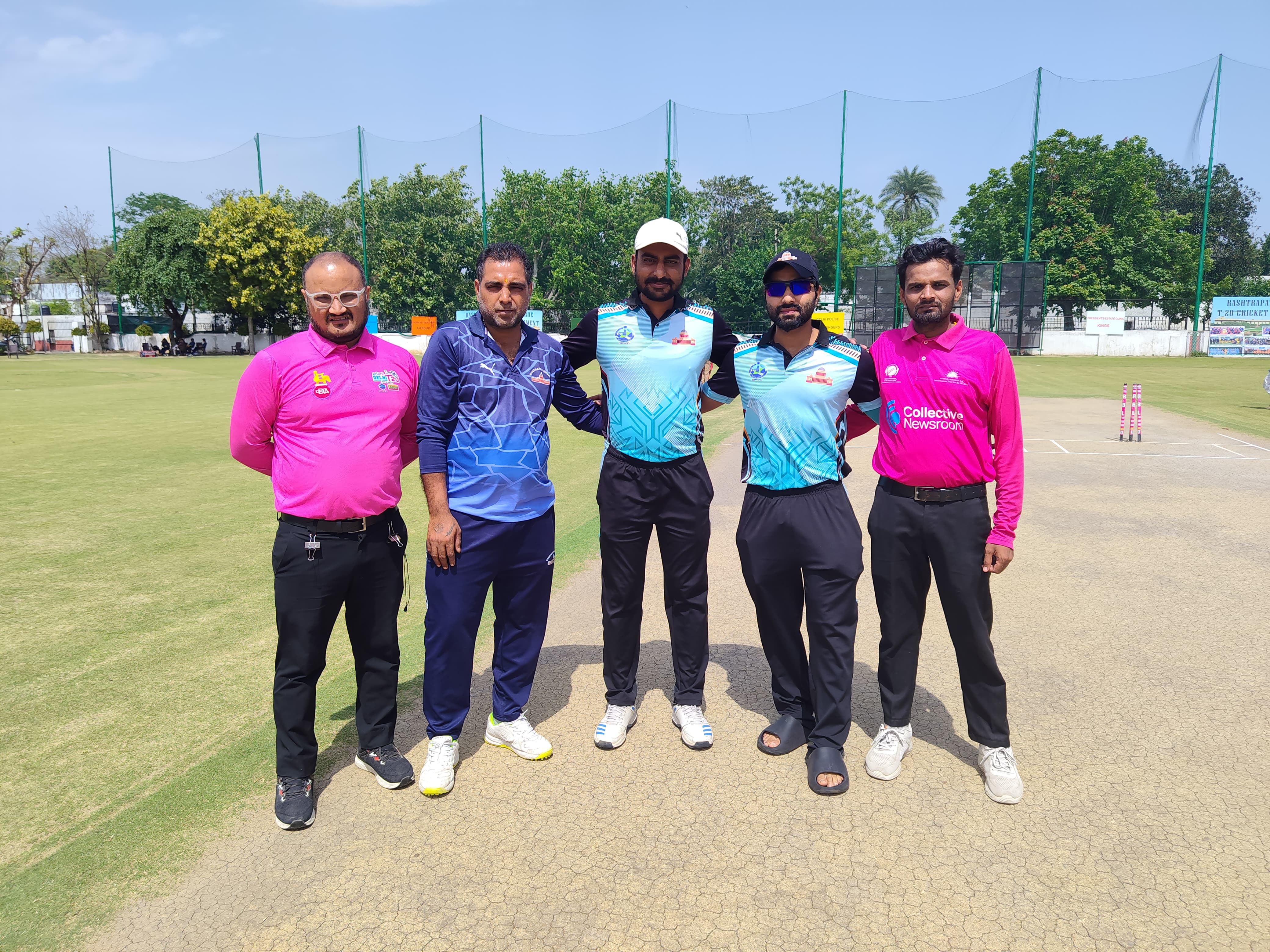 Vikash Maury interacting with players